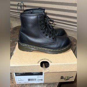 Dr Marten Boot kids size 1Y